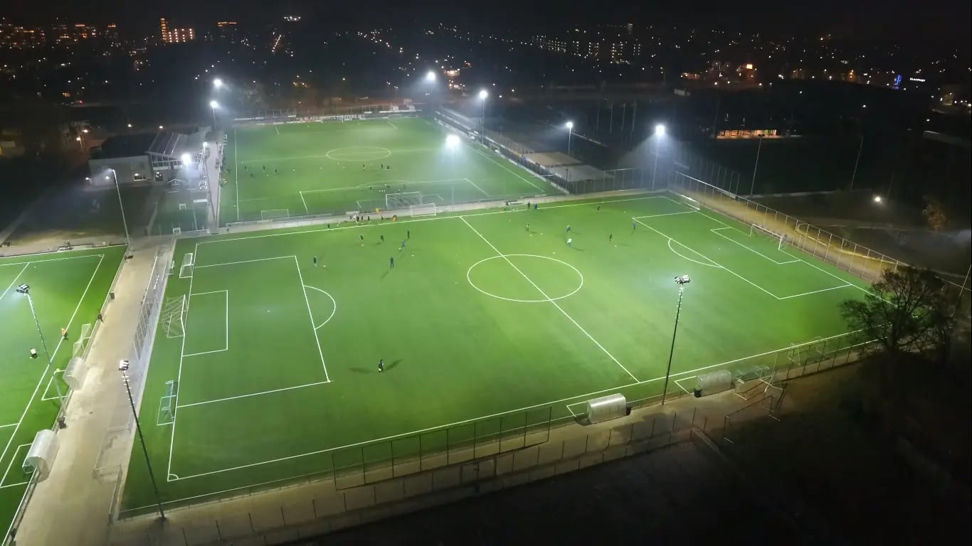Sportveldverlichting door OVI Group