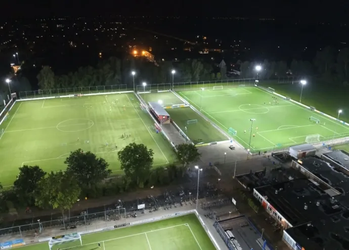 LED-verlichting van OVI Group bij IJFC en VVIJ