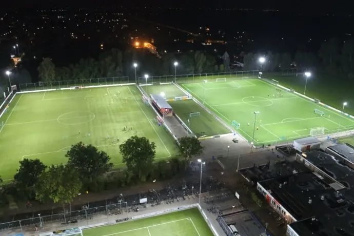 LED-verlichting van OVI Group bij IJFC en VVIJ