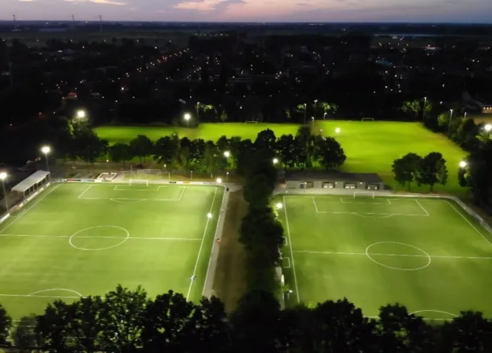 LED-verlichting van OVI Group bij WSC Waalwijk
